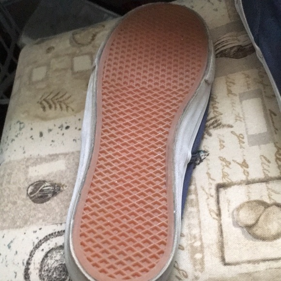 SOLD - Picture 3 of 3