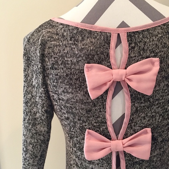 🚫SOLD Maternity Top 🎀 - Picture 1 of 4