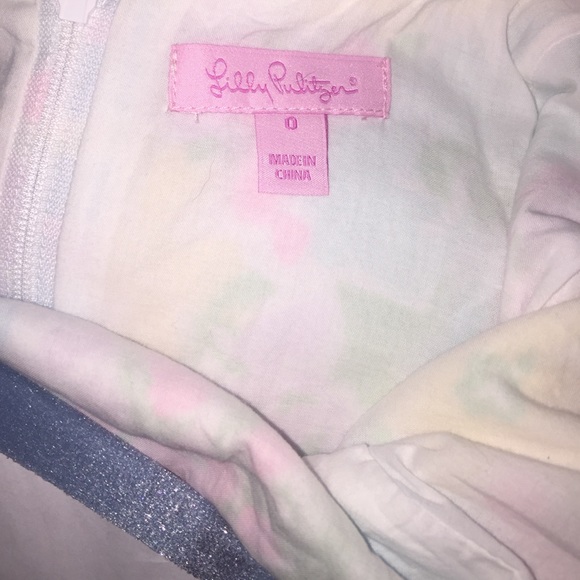 Lilly Pulitzer - Picture 3 of 3