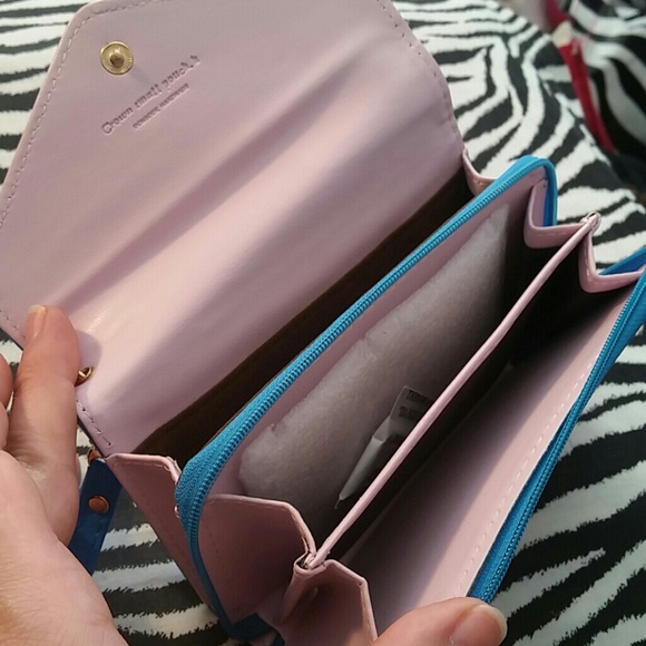 NWOT Lake Blue, Crown Wallet! - Picture 2 of 4