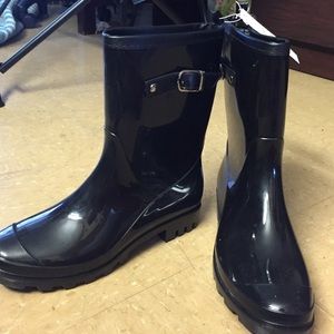 Rain boots
