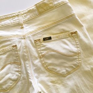 Lee Skinny Jeans in Pale Yellow
