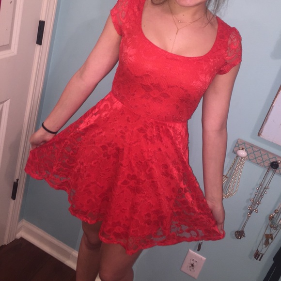 red lace dress!!!