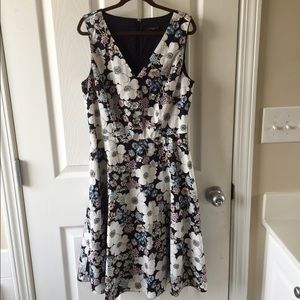 *Ann Taylor* "Sketched Floral" dress