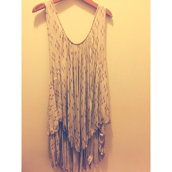 🚫🚫SOLD🚫🚫 Free people humming bird tank