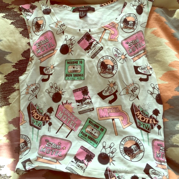 Palm Springs vintage style crop top • F21