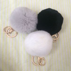 Bundle 8 cm rabbit fur pom keychain