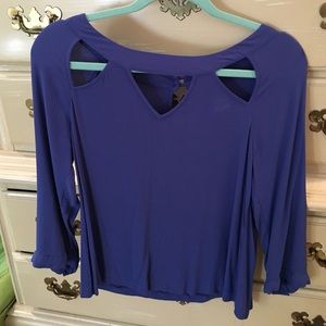 Flattering blue top