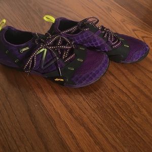 New Balance Vibram tennis shoes