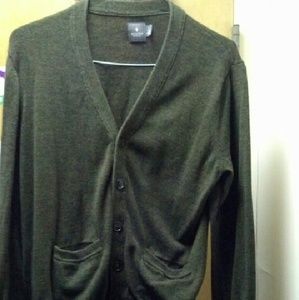 Men's Buttoned sweater