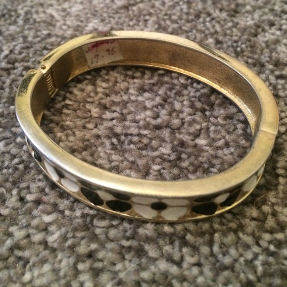 Cute Bracelet! - Picture 2 of 3