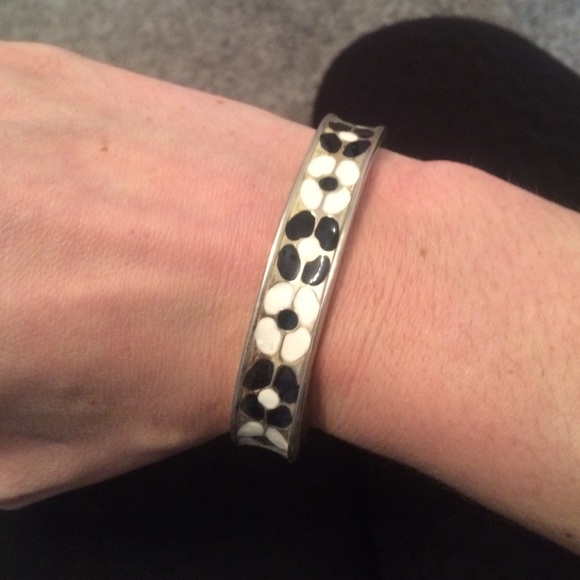 Cute Bracelet! - Picture 3 of 3