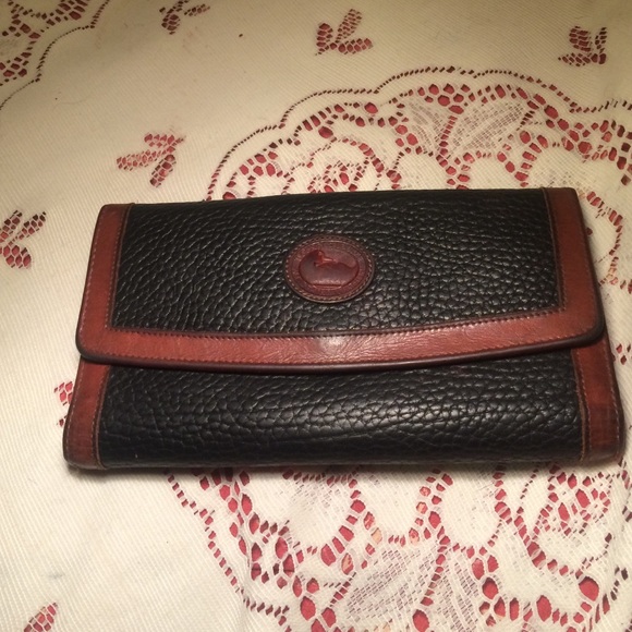 Vintage Dooney and Bourke Wallet