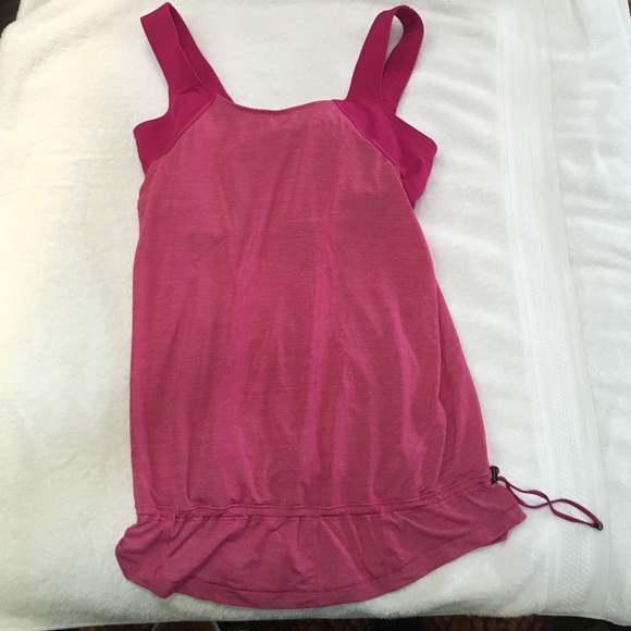 Lululemon No Limits Tank