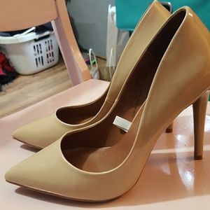 Tan heels