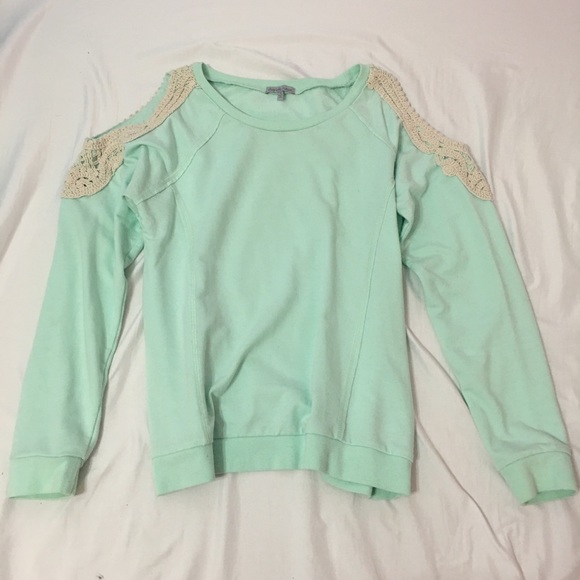 Long sleeve top