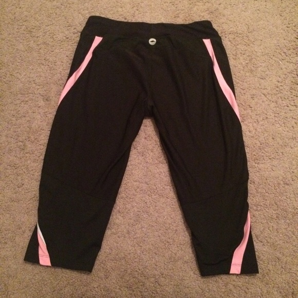 Cropped yogas - Picture 2 of 3