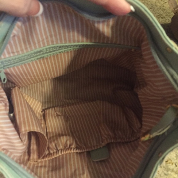 Pebbled Leather Large Crossbody Purse - Picture 4 of 4