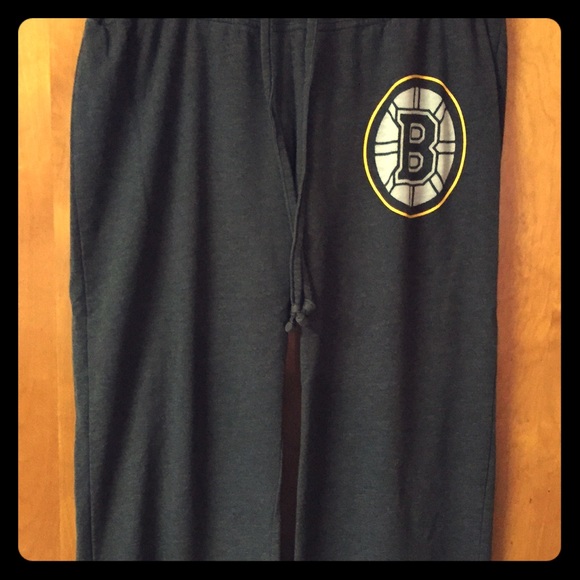 Bruins sweatpants