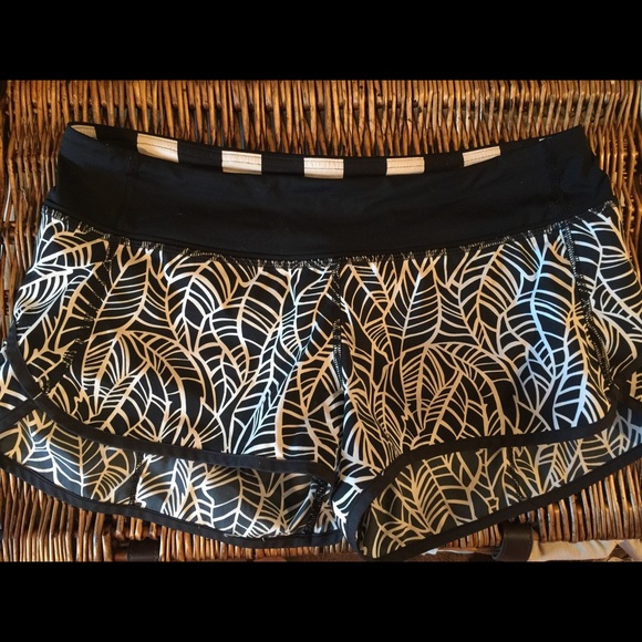 Lulu Speed Shorts - rare print