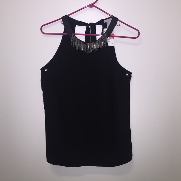 Top - Picture 2 of 2