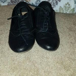 Black shoes from call it spring
