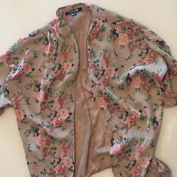 Floral Kimono! Open-Front. From Forever 21