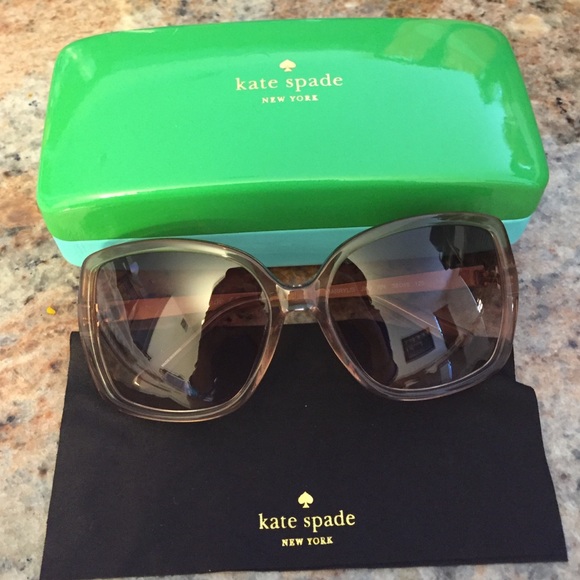 Kate Spade Darryl Sunglasses in Pink Rose