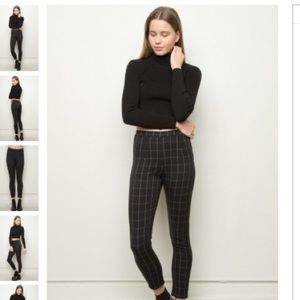 Brandy Melville Taylor Leggings