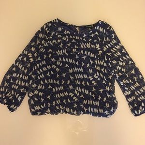 Long Sleeve Blouse. Bird print.
