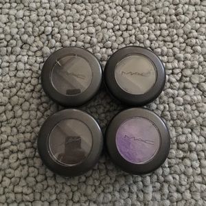 Bundle of 4 Mac makeup eyeshadows