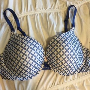 Victoria secrete push up bra