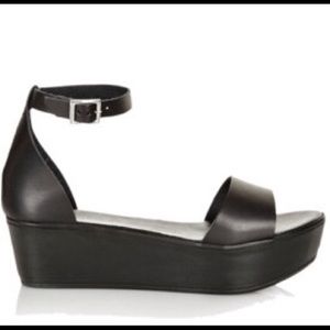 Topshop brand flatform ankle strap sandals