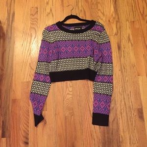 Crop top sweater