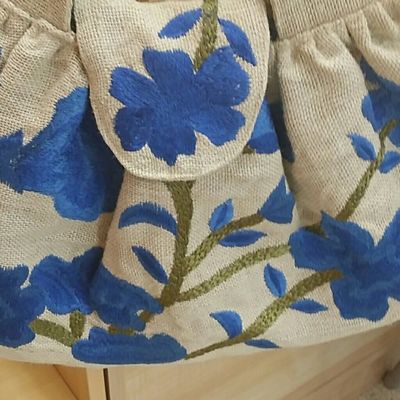 Purse - Picture 2 of 3