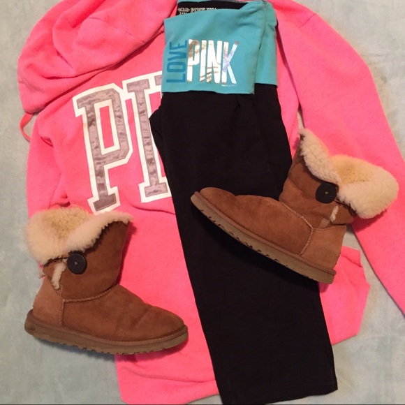 PINK Cropped Yoga Pants