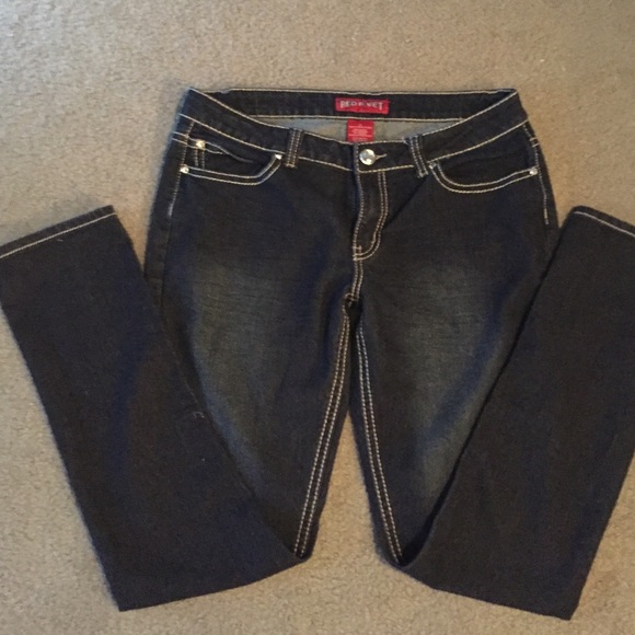 Red Rivet Skinny jean with jeweled back pockets