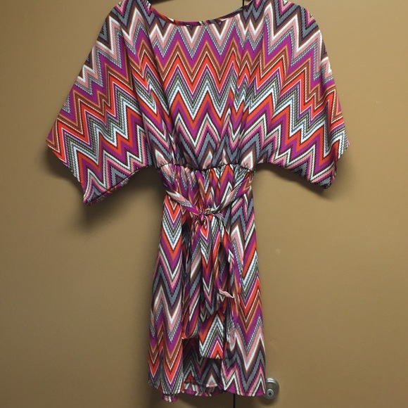 Patterned dress - Picture 2 of 3