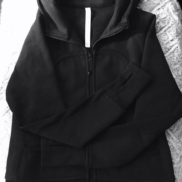 Lululemon Black Scuba Hoodie (12)