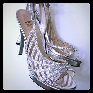 E! Live From The Red Carpet silver jeweled heels