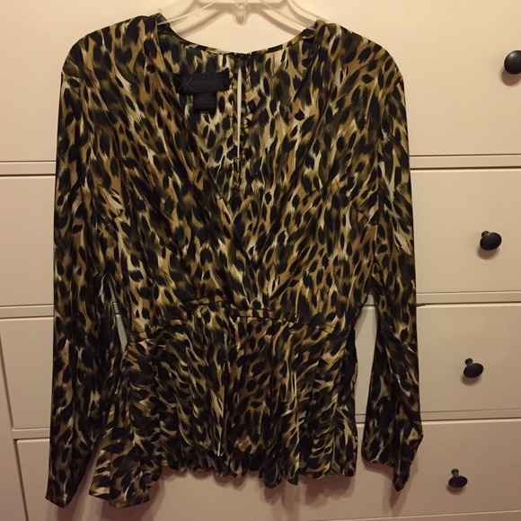 Karadashian Kollection Leopard blouse!
