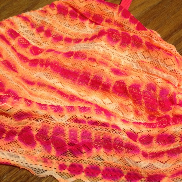 Pink Victoria's Secret lace bralette - Picture 2 of 2