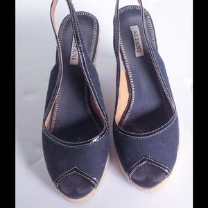 Alfani Wedges Size 8