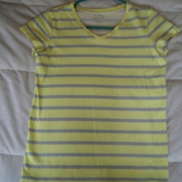 Old Navy V-Cut  Shirt