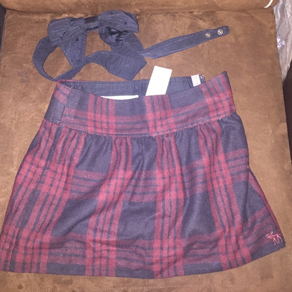 NWT Wool Abercrombie & Fitch plaid skirt. Size 0 - Picture 1 of 3