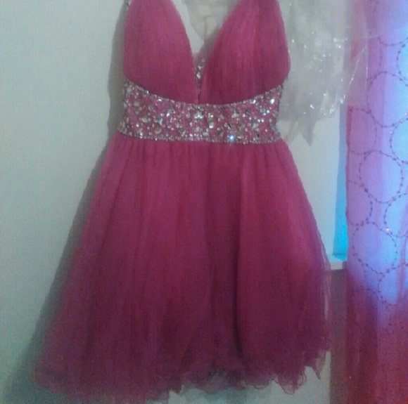 Prom dress - Picture 3 of 4