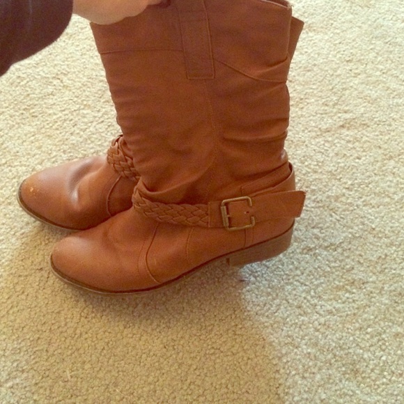 Brown booties!!! - Picture 1 of 2
