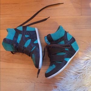 Blue and grey wedged sneakers