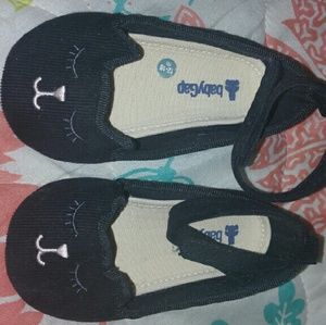 Baby gap shoes