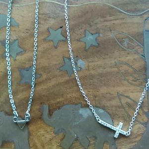 Dainty silver necklace set